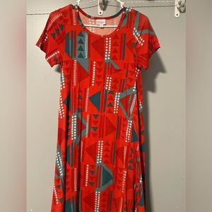 Lularoe this is made oversized